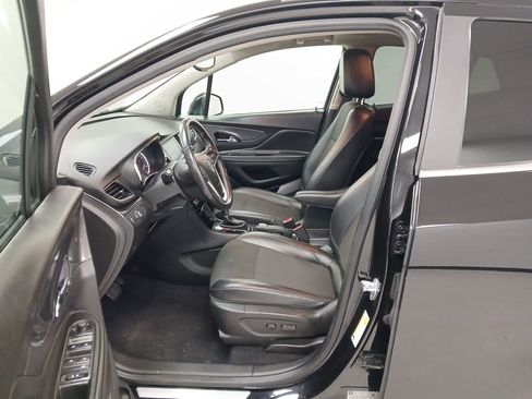 Used 2020 Buick Encore Preferred image 12