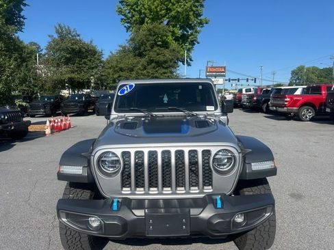 Used 2021 Jeep Wrangler Unlimited Rubicon 4xe w/ Cold Weather Group AWD/4WD image 9