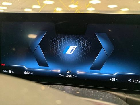 Certified 2023 BMW i4 eDrive35 RWD image 9