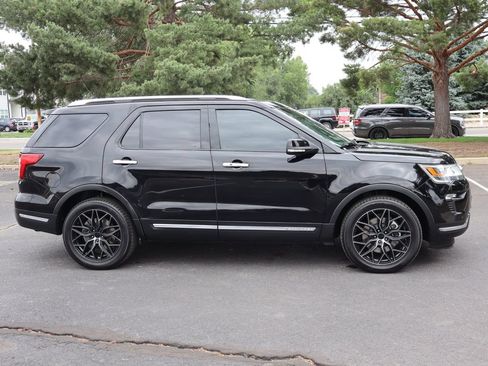 Used 2018 Ford Explorer Limited AWD/4WD image 3