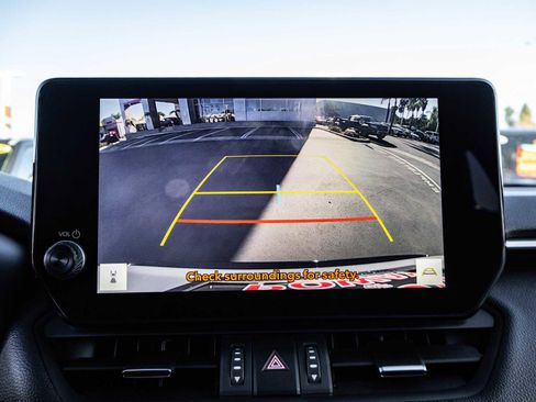 Used 2025 Toyota RAV4 XSE image 32