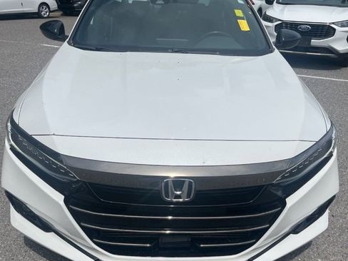 Used 2022 Honda Accord Sport image 7
