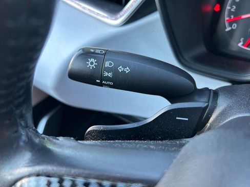 Used 2021 Toyota Corolla SE FWD image 22