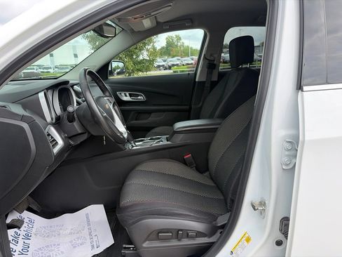 Used 2017 Chevrolet Equinox LT w/ Convenience Package FWD image 42