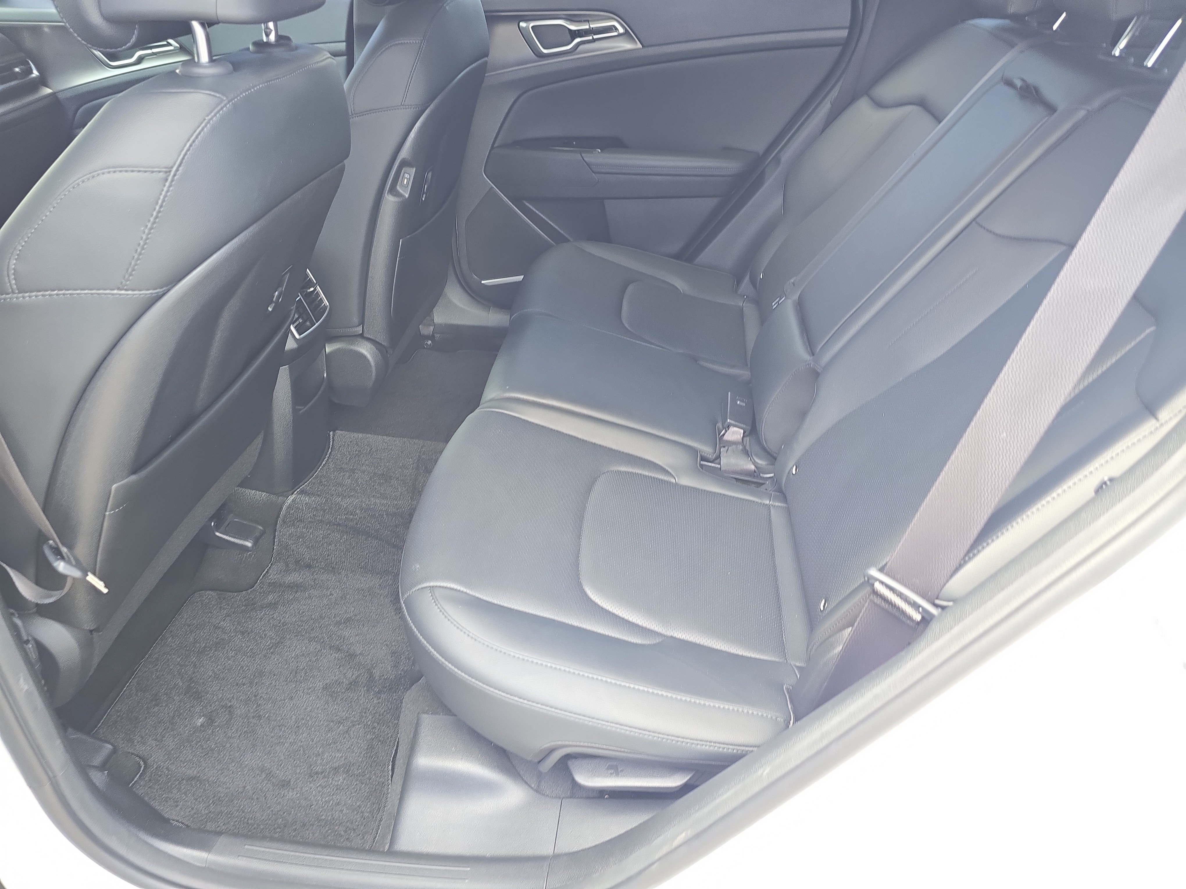Certified 2023 Kia Sportage EX FWD image 15