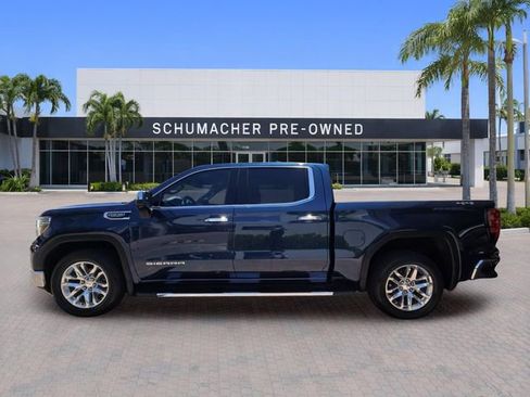 Used 2021 GMC Sierra 1500 SLT w/ SLT Premium Package AWD/4WD image 4