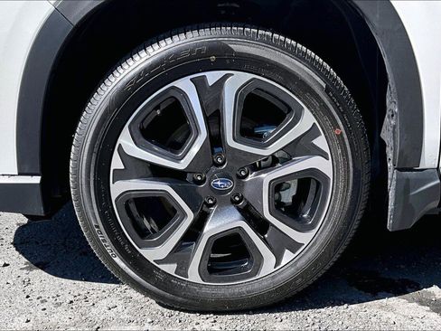 Certified 2026 Subaru Ascent Limited AWD/4WD image 17
