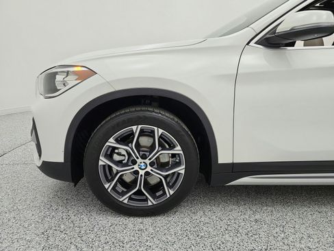 Used 2021 BMW X1 xDrive28i w/ Convenience Package AWD/4WD image 18