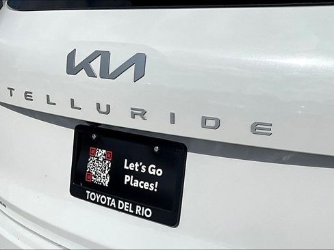 Used 2025 Kia Telluride S FWD image 25
