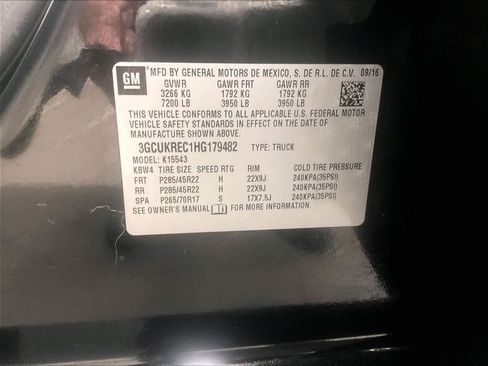 Used 2017 Chevrolet Silverado 1500 LT w/ Rally 2 Edition image 36