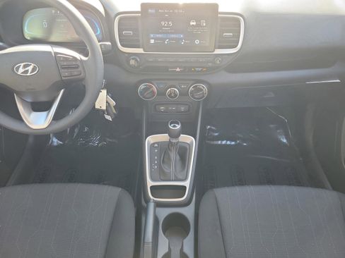 New 2026 Hyundai Venue SE image 21