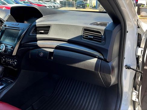 Used 2020 Acura ILX FWD image 16