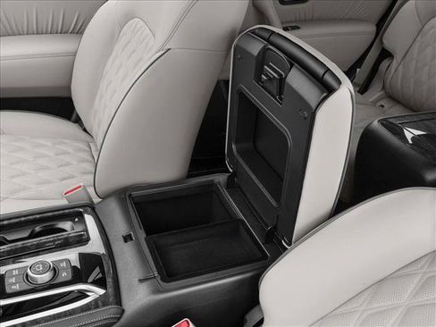 Used 2024 Nissan Armada Platinum w/ Cargo Package RWD image 10