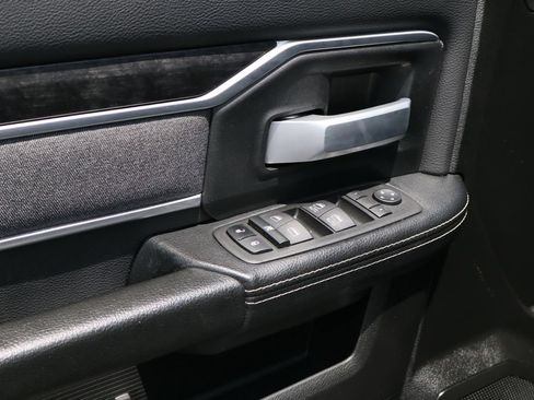 Used 2022 RAM 2500 Big Horn w/ Night Edition AWD/4WD image 20