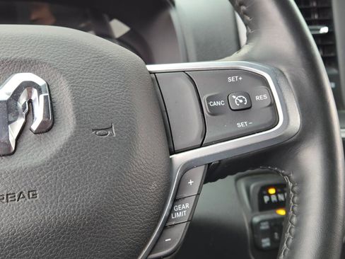 Used 2024 RAM 2500 Big Horn w/ Bed Utility Group image 31