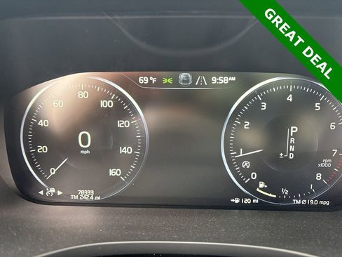 Used 2018 Volvo XC60 T6 R-Design w/ Convenience Package image 25