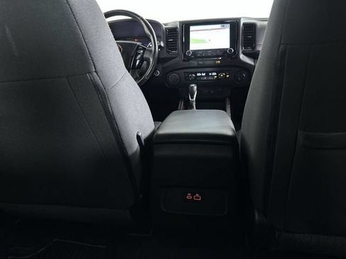 Used 2024 Nissan Frontier Pro-X RWD image 22
