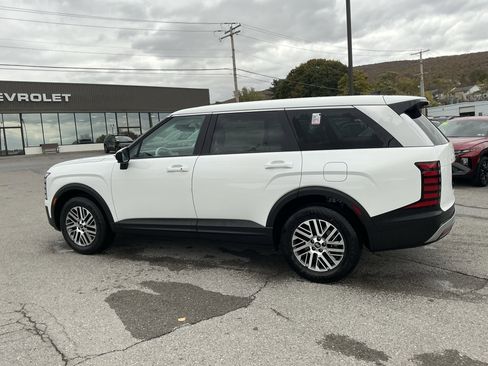 New 2026 Hyundai Palisade SE image 6