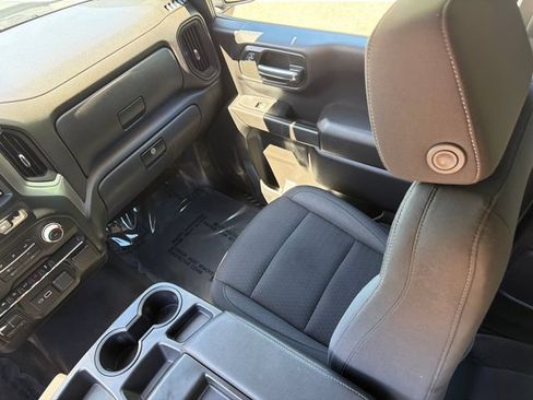 Used 2023 Chevrolet Silverado 1500 Custom AWD/4WD image 18
