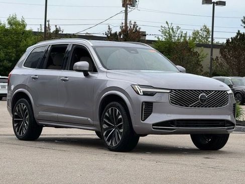 Certified 2026 Volvo XC90 B6 Plus AWD/4WD image 1