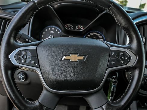 Used 2021 Chevrolet Colorado ZR2 w/ Colorado ZR2 Bison Edition AWD/4WD image 20
