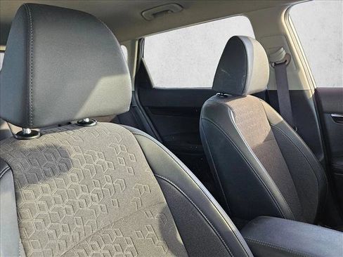 Used 2025 Kia Seltos S image 24