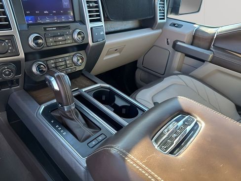 Used 2020 Ford F150 Limited w/ Trailer Tow Package image 35