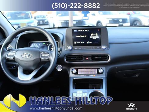 Used 2023 Hyundai Kona SE w/ Cargo Package image 18