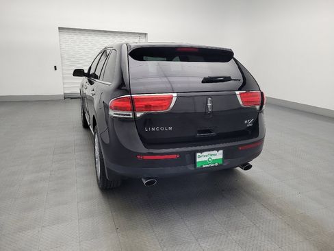 Used 2014 Lincoln MKX AWD w/ Equipment Group 102A image 6