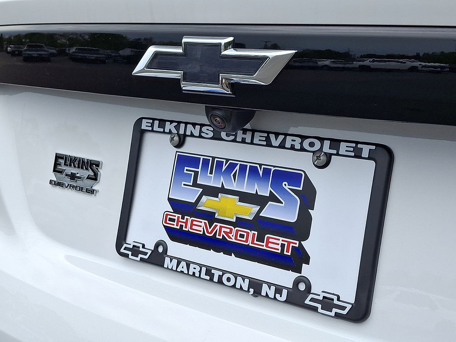 New 2027 Chevrolet Bolt LT w/ Comfort Package FWD image 19