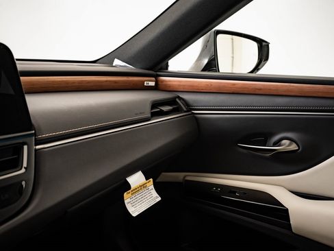 New 2025 Lexus ES 350 w/ Premium Package image 43