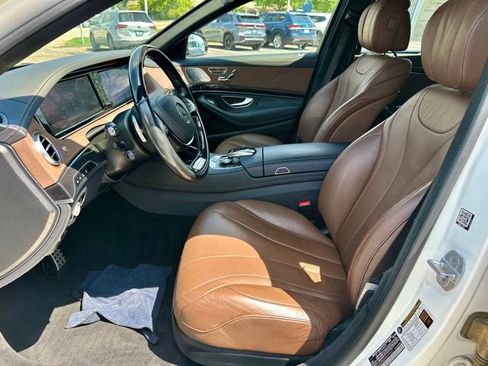 Used 2017 Mercedes-Benz S 550 4MATIC Sedan image 14