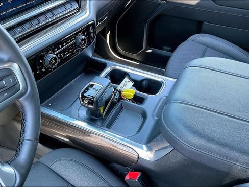 Used 2023 Chevrolet Silverado 1500 RST AWD/4WD image 13