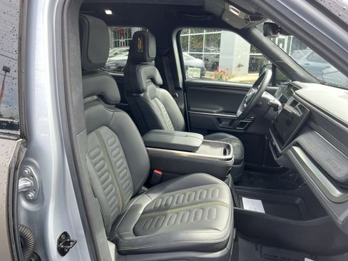 Used 2023 Rivian R1T Adventure AWD/4WD image 27