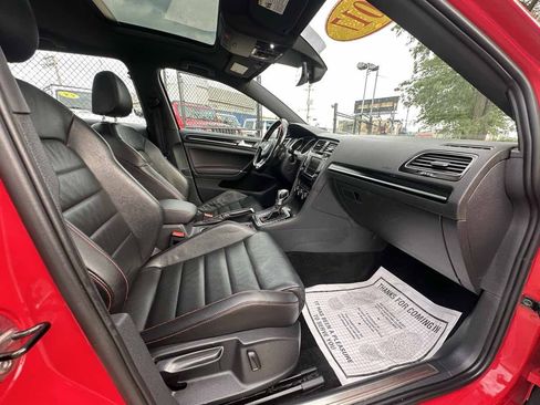 Used 2017 Volkswagen GTI Autobahn FWD image 27