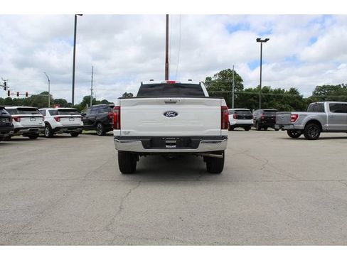Used 2024 Ford F150 Lariat w/ FX4 Off-Road Package AWD/4WD image 4