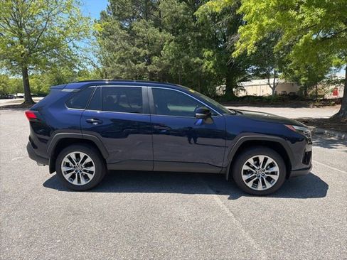 Used 2025 Toyota RAV4 XLE Premium FWD image 6