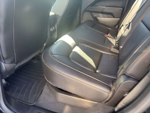 Used 2019 Chevrolet Colorado ZR2 image 9