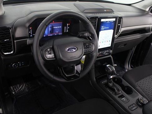 Used 2024 Ford Ranger XLT w/ FX4 Off-Road Package image 8