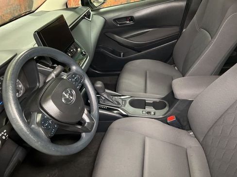 Used 2024 Toyota Corolla LE FWD image 21