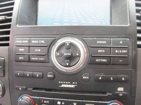 Used 2012 Nissan Pathfinder Silver w/ DVD Entertainment Pkg AWD/4WD image 33