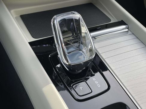 New 2026 Volvo XC60 T8 Ultra w/ Protection Package Premier image 20