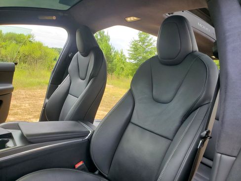Used 2022 Tesla Model X Plaid AWD/4WD image 22