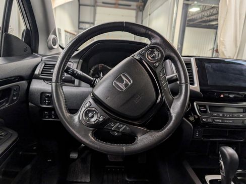 Used 2017 Honda Ridgeline RTL-E image 8