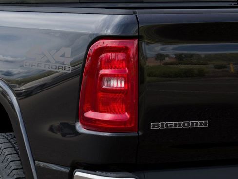 New 2026 RAM 1500 4x4 Crew Cab image 9