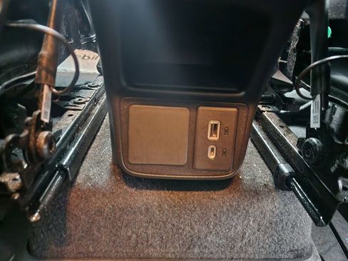 Used 2020 Buick Encore GX Select w/ Advanced Technology Package image 16