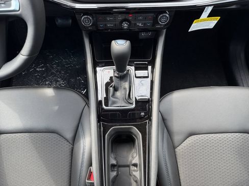 New 2026 Jeep Compass Latitude AWD/4WD image 11