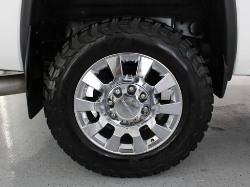 Used 2016 GMC Sierra 2500 Denali w/ Duramax Plus Package AWD/4WD image 75