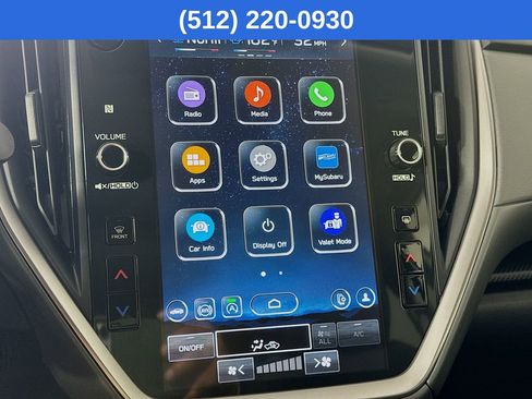 Used 2025 Subaru Crosstrek 2.0i Premium image 17