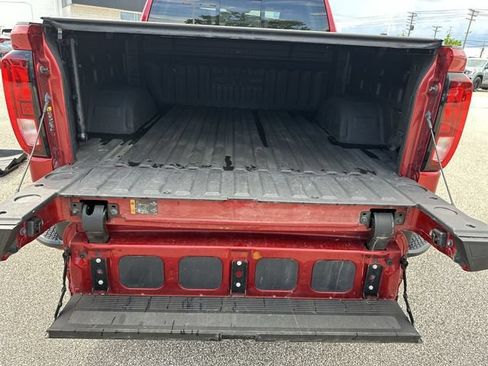 Used 2023 GMC Sierra 1500 Elevation w/ Elevation Premium Package AWD/4WD image 23